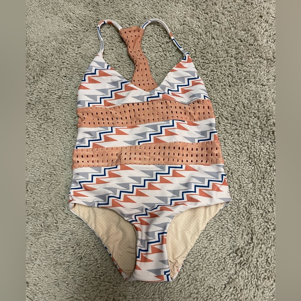 Acacia honey, London full piece in tribal